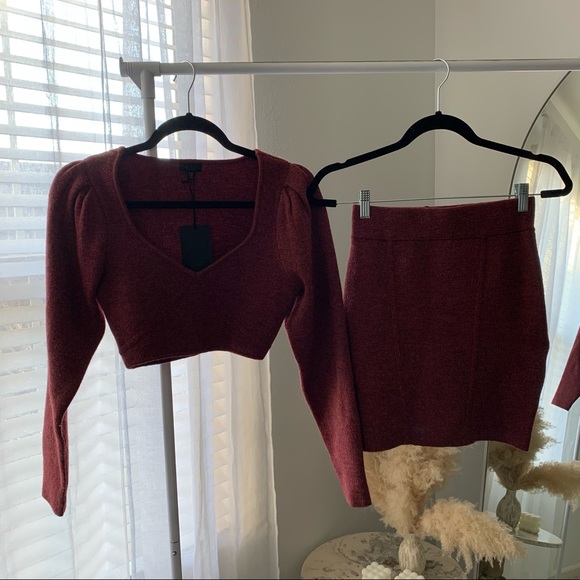 NBD x Revolve Set - Picture 2 of 4